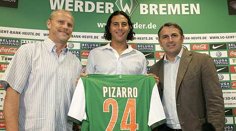 Pizarro al Bremen